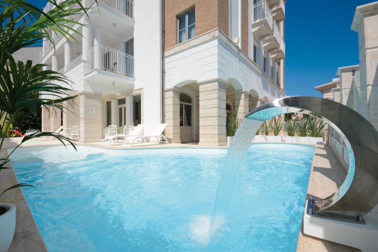 Residence Hotel Alba Palace Alba Adriatica Eksteriør bilde