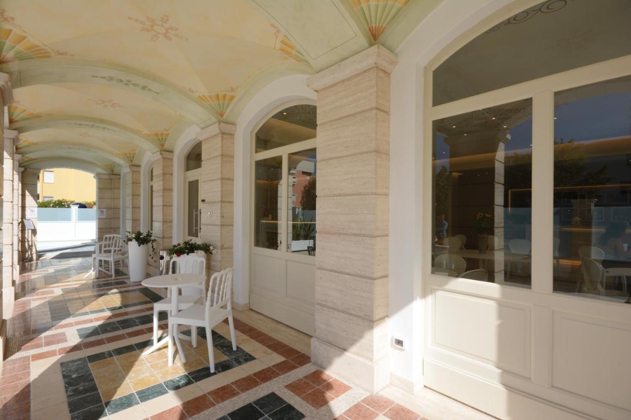 Residence Hotel Alba Palace Alba Adriatica Eksteriør bilde