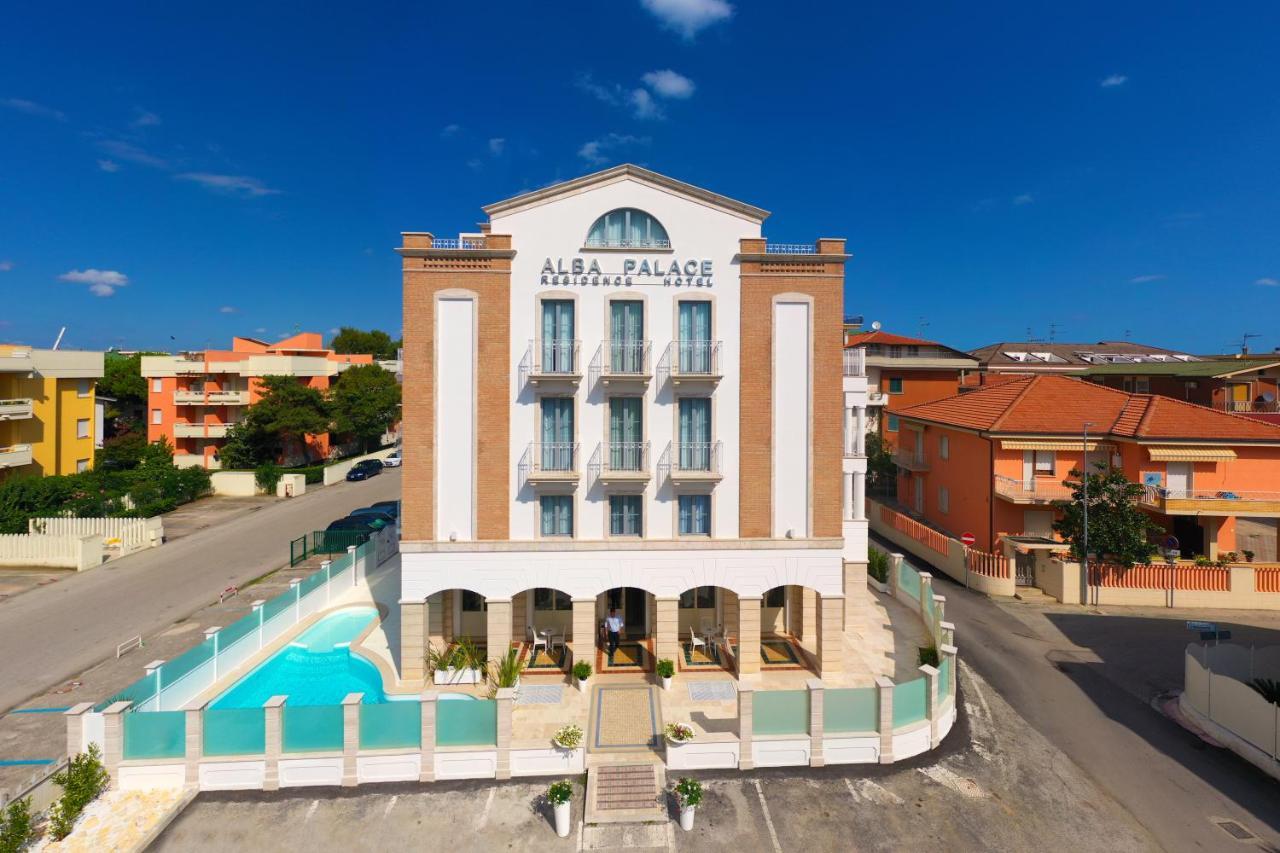 Residence Hotel Alba Palace Alba Adriatica Eksteriør bilde