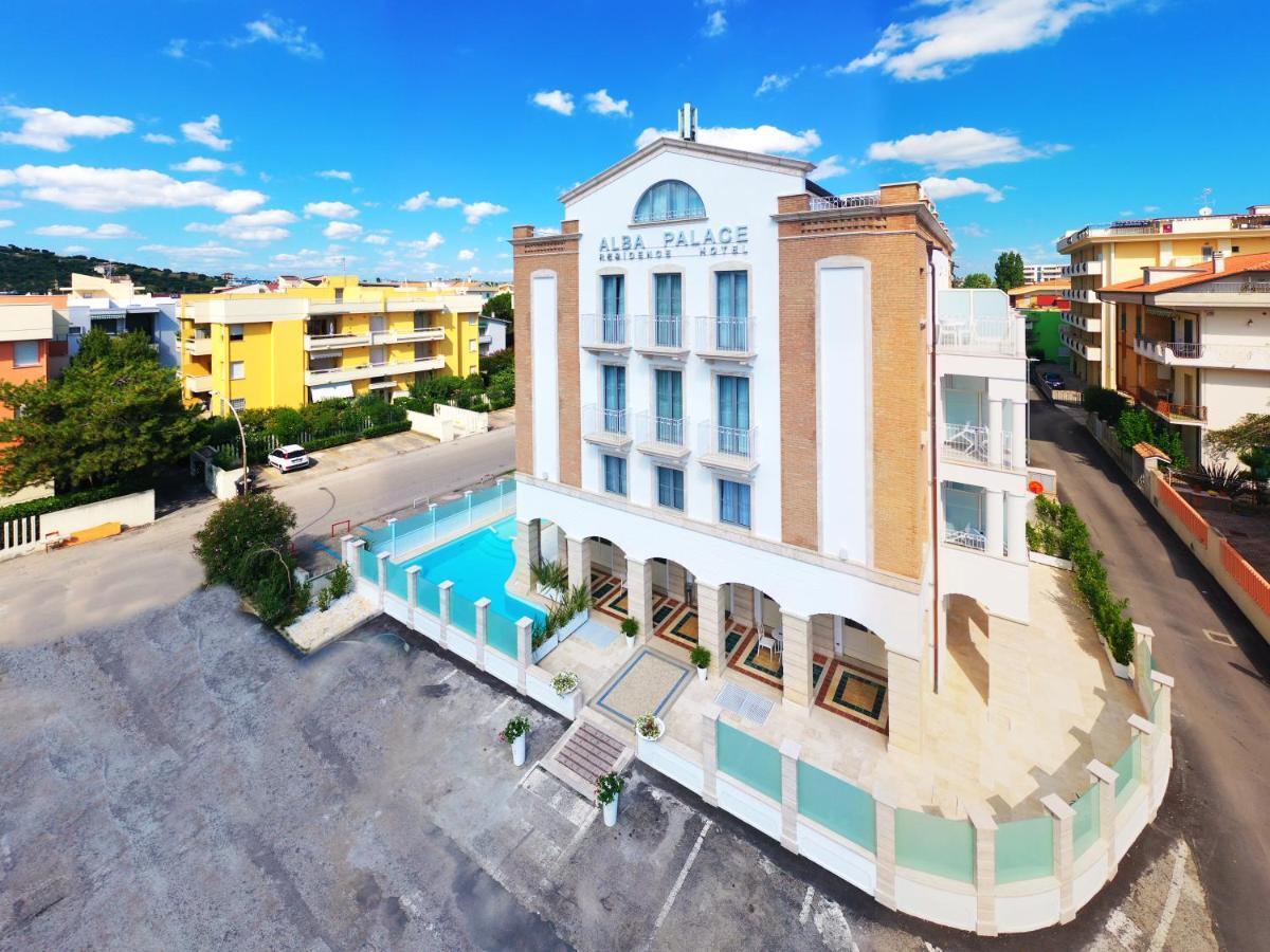 Residence Hotel Alba Palace Alba Adriatica Eksteriør bilde